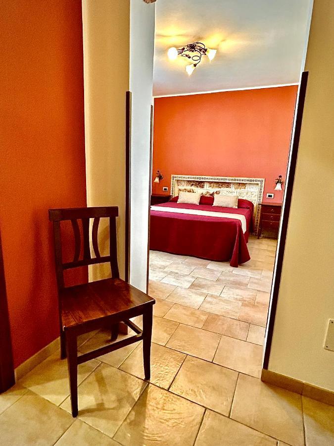 קסטלוצו B&B L'Angolino Della Nonna מראה חיצוני תמונה