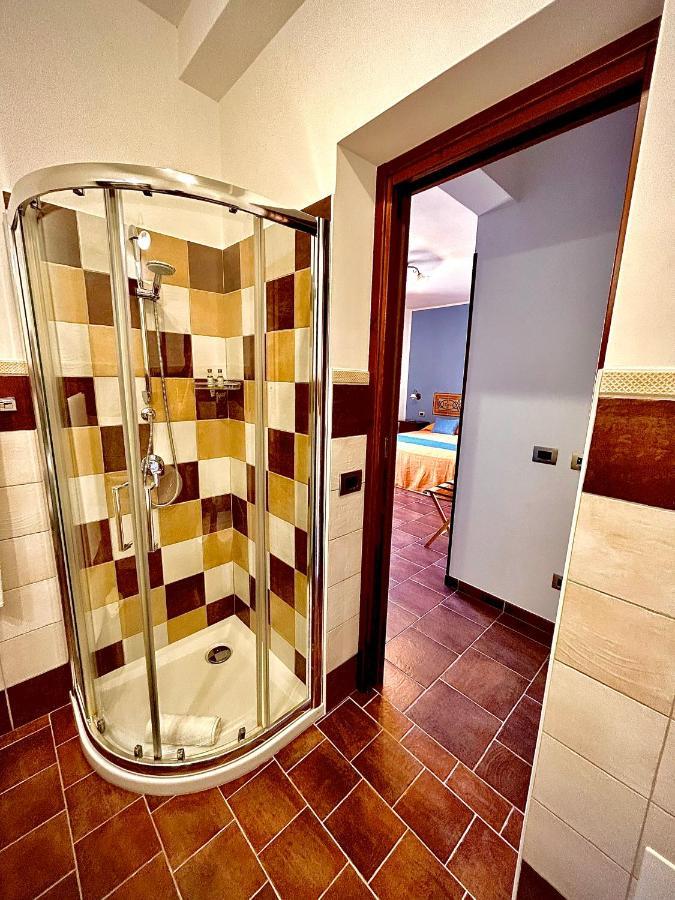 קסטלוצו B&B L'Angolino Della Nonna מראה חיצוני תמונה