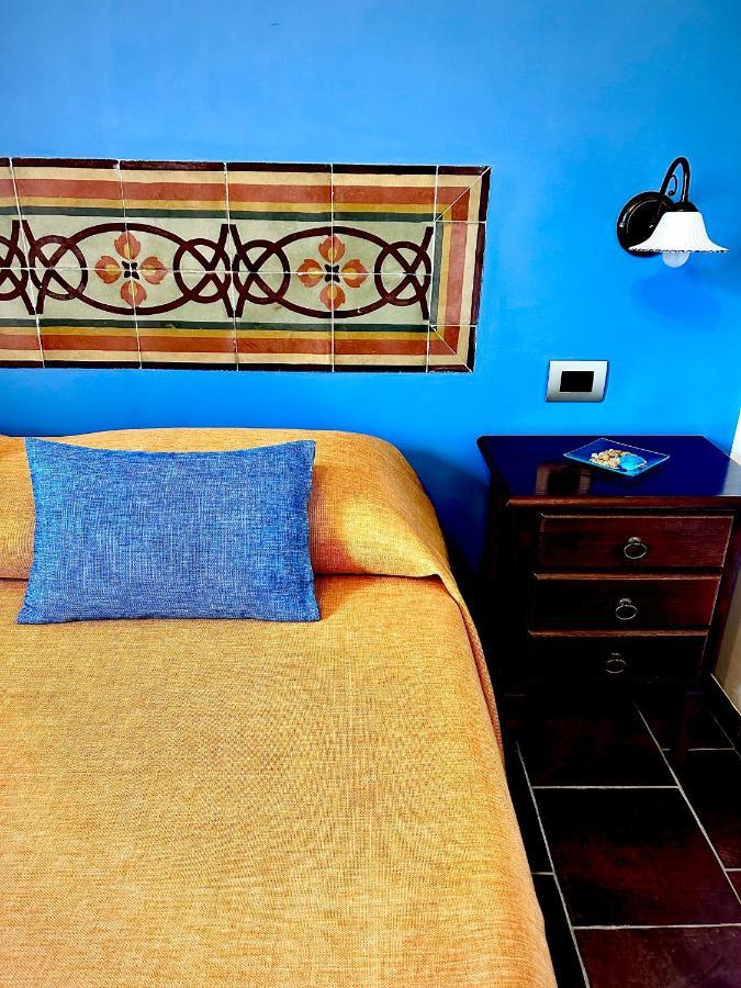 קסטלוצו B&B L'Angolino Della Nonna מראה חיצוני תמונה